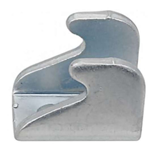 323104-M Cleat